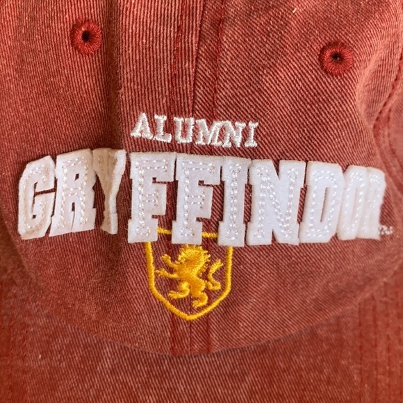 Harry Potter GRYFFINDOR ALUMNI Classic college alumni style baseball cap unisex - Picture 8 of 11